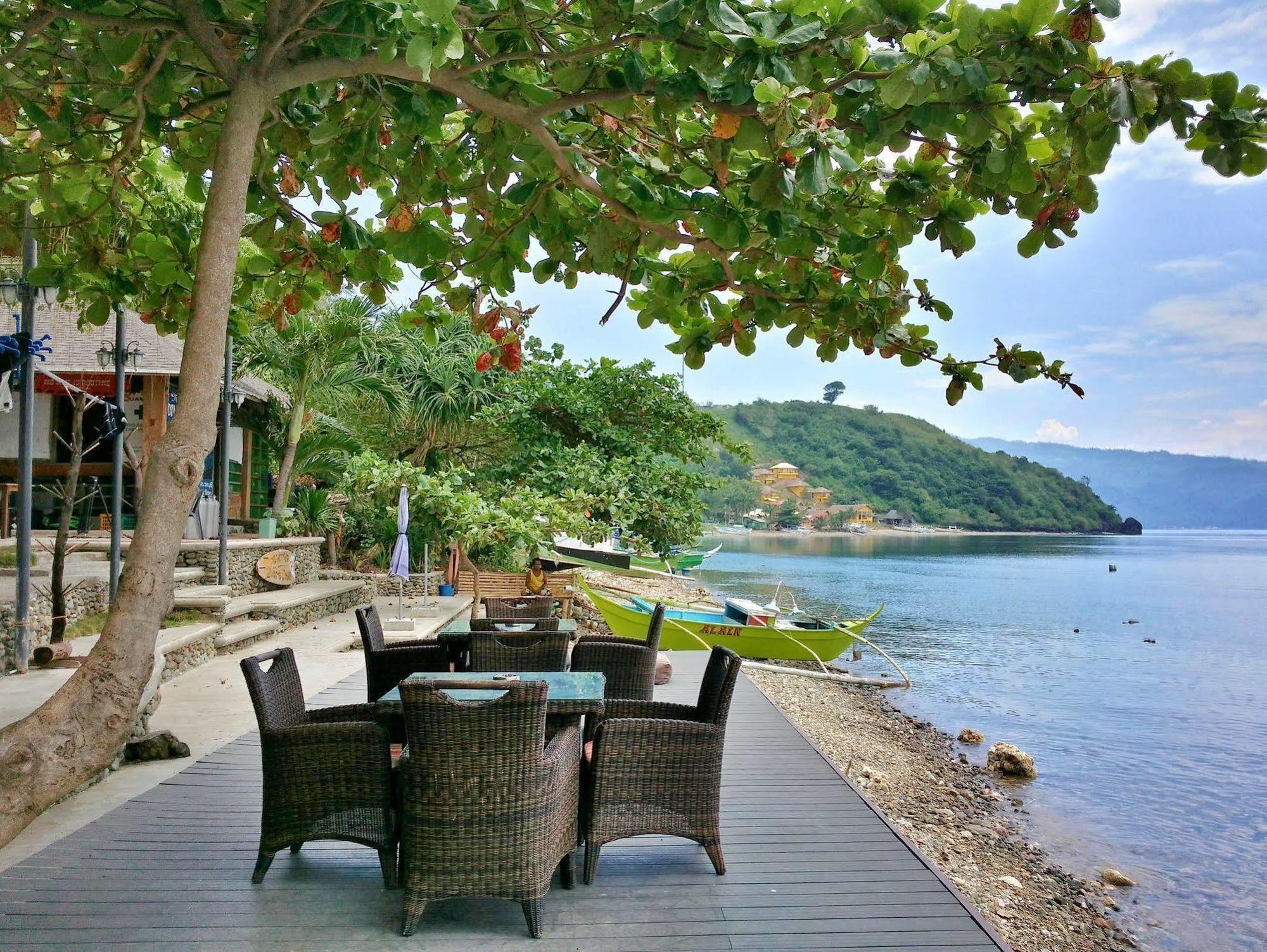 Hotel Planet Dive Mabini  Exterior foto